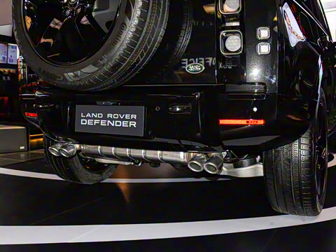 2022�� 110 V8 007��ذ�