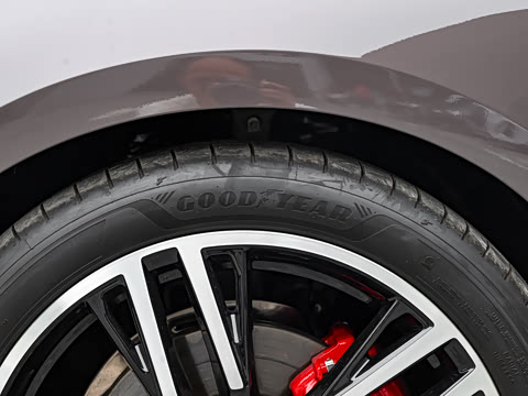 2026�� 2.0T �˶��� Plus