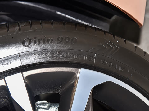 2023�� 70 ����� �������