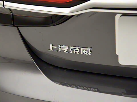 2020�� 300TGI �Զ�ˬ����Ļ�Ǽ�Supreme��