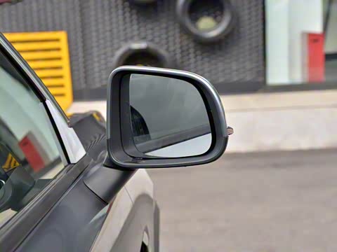 2019�� 1.5T PHEV Plus