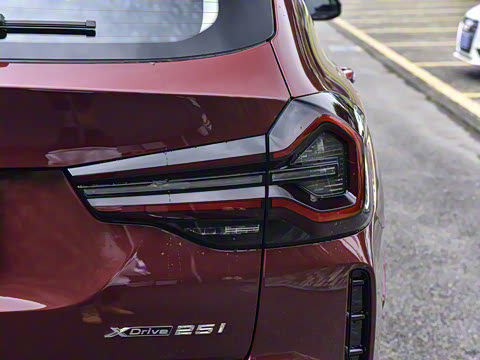 2022�� xDrive25i M�˶���װ