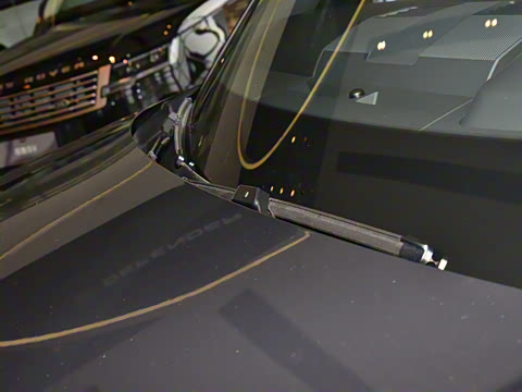 2025�� 3.0 L6 400PS �����ӳ���