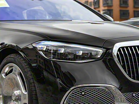 2025�� �Ŀ� S 680 4MATIC