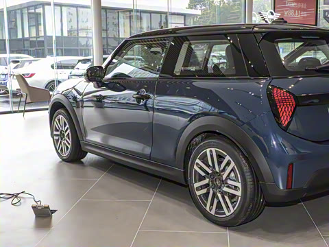 2025�� 1.5T COOPER ������
