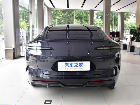 2025�� �Ŀ� Ultra���̰�