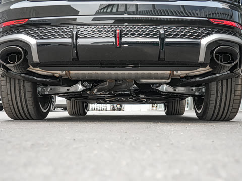 2025�� RS Q8 4.0T performance