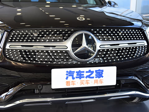 2022�� GLC 300 L 4MATIC ������