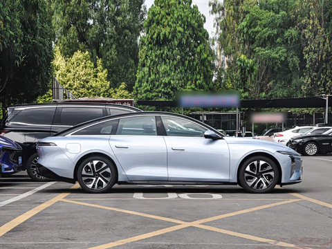 2025�� 235���� ������