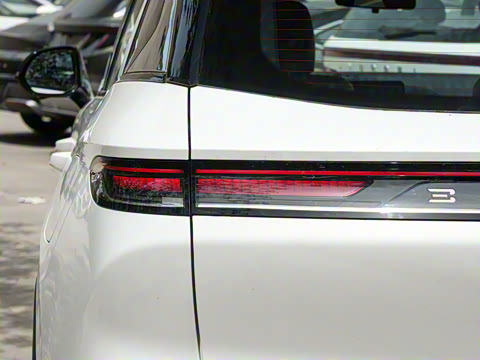 2025�� 210km ������