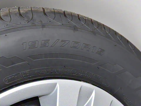 2024�� M5 1.6L ������7��CNG