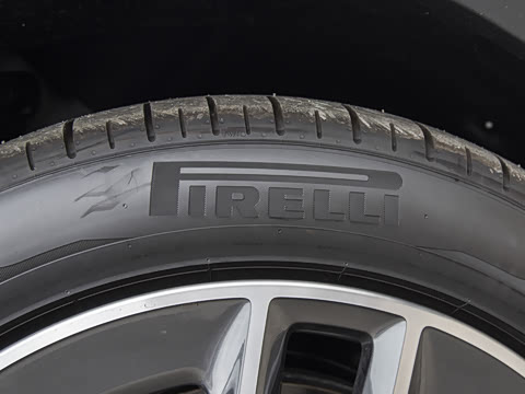 2023�� AMG GLA 35 4MATIC