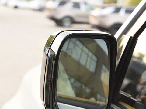 2023�� 110 3.0T P400 X-DYNAMIC HSE