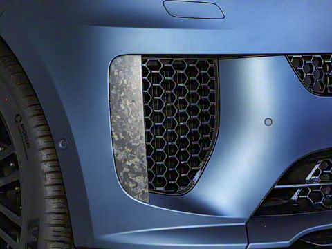 2025�� 4.4 V8 SV Edition Two