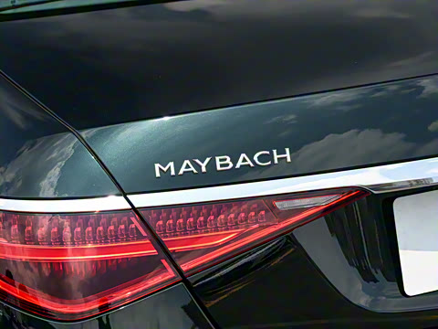 2025�� �Ŀ� S 480 4MATIC