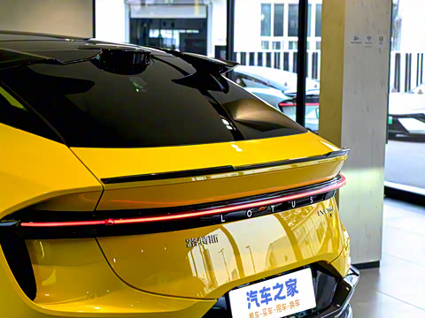 2025�� 900 ������