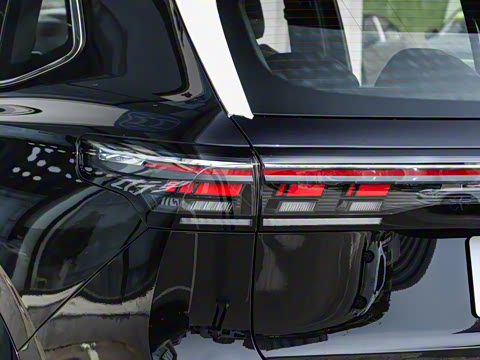 2025�� PRO 380TSI ���� R-Line �����