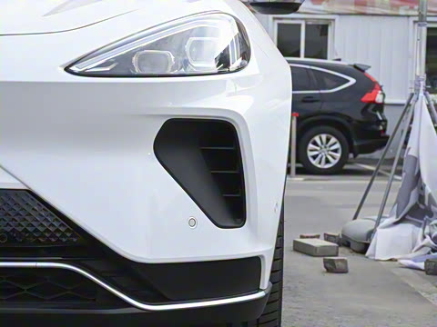 2022�� 653S+ 175kW