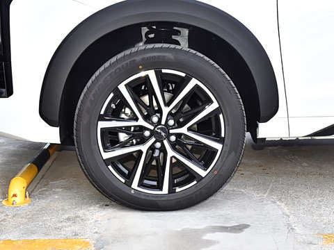 2024�� 1.5TGDI DCT�ǼҰ� 7��