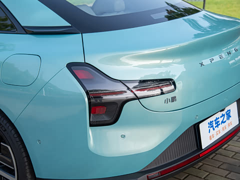 2025�� 502 ������ Max