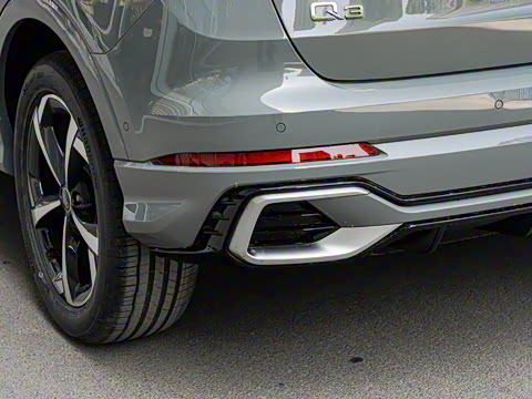 2025�� quattro 45�����ذ� 35TFSI ʱ�ж�����