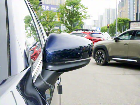 2025�� 2.0L �Զ�����������