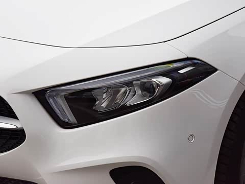 2019�� A 200 ������