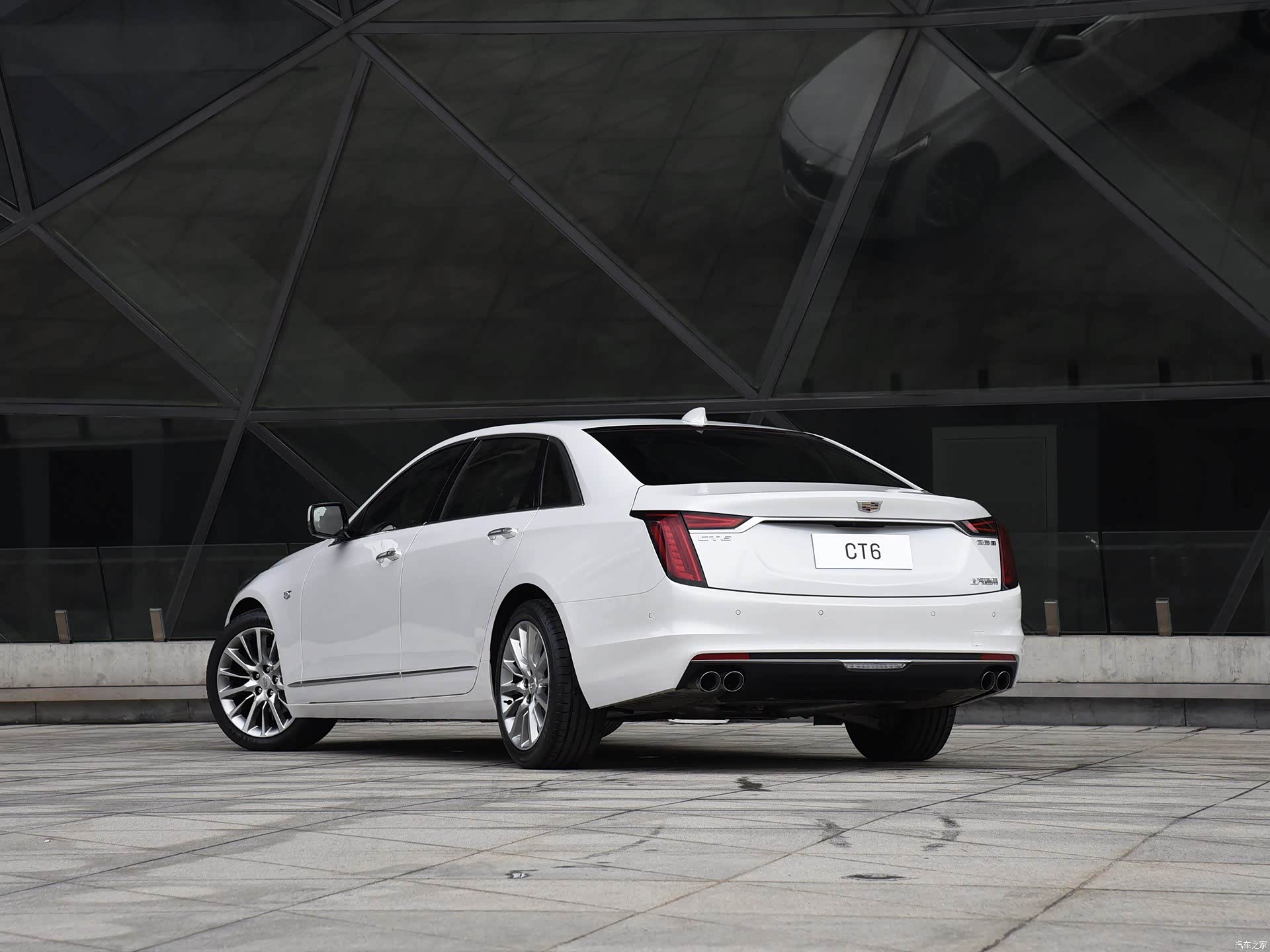 12.12疯狂再续 凯迪拉克ct6榜上有名 年终最后让利