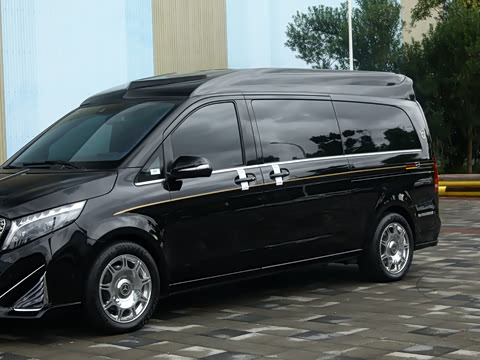 2024�� V 260 L �۷��