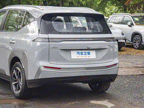 2025�� Plus 510 ������