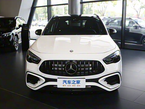 2025�� AMG GLA 35 4MATIC