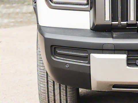 2025�� 2.0T 4WD Ultra