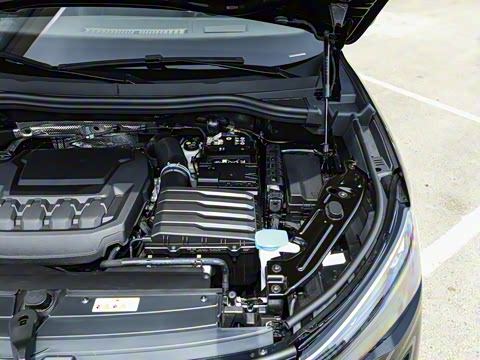 2025�� PRO 380TSI ���� R-Line �����