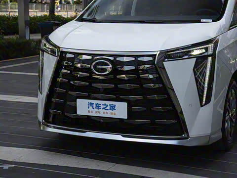 2025�� Ǭ��ϵ�� Ultra ͷ�Ȳ�