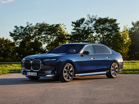 宝马_宝马7系 2023款 740d xdrive 欧洲版图片_汽车之家