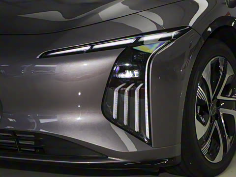 2025�� 235���� ������