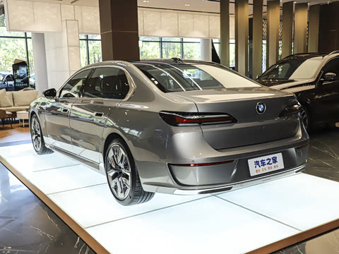 2023�� 740Li ������ ������װ