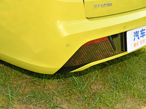 2023�� R600 ������