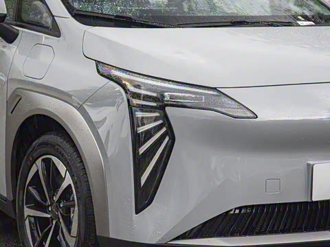 2025�� Plus 510 ������