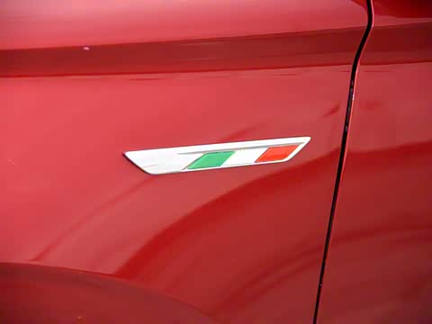 2018�� 1.5T �ֶ���UP