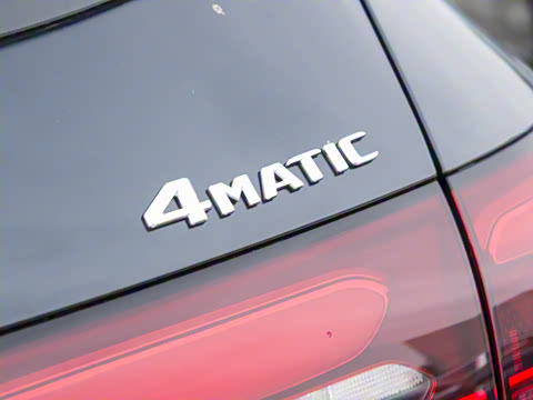 2023�� �Ŀ� GLC 260 L 4MATIC ������ 5��