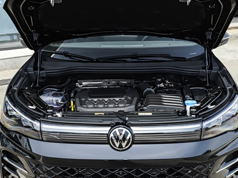 2025�� PRO 380TSI ���� R-Line �����