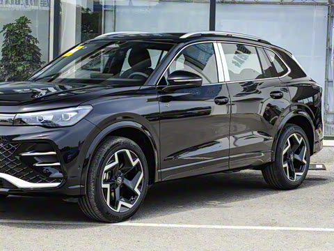 2025�� PRO 380TSI ���� R-Line �����