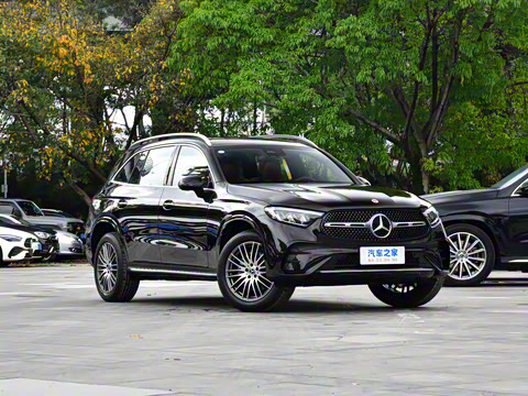 2025�� �Ŀ� GLC 300 L 4MATIC ������ 7��