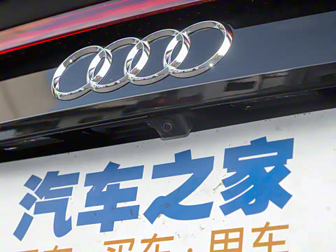 2022�� 45 TFSI ����������