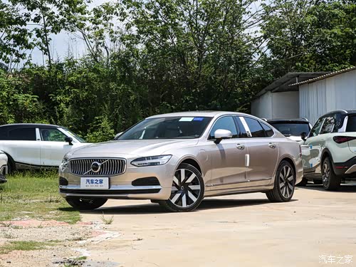 今天,我们将聚焦于沃尔沃旗下的一款杰出力作——s90 t8插电式混合