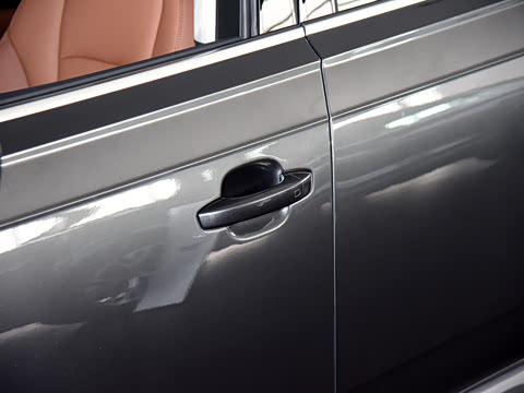 2022�� 55 TFSI quattro S line�˶���