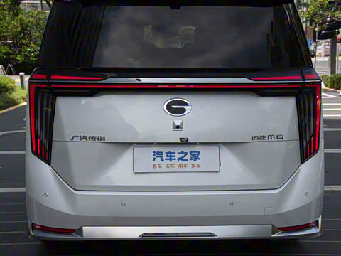 2025�� Ǭ��ϵ�� Ultra ͷ�Ȳ�