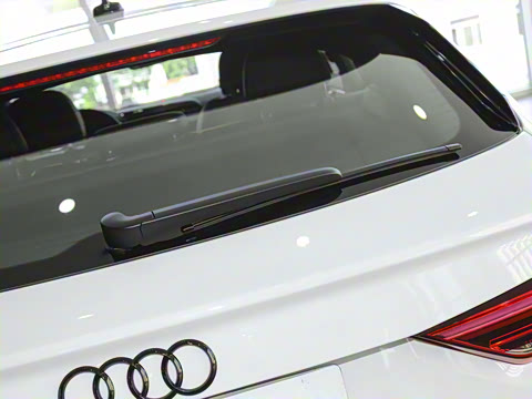 2025�� quattro 45�����ذ� 35TFSI ��ȡ��	