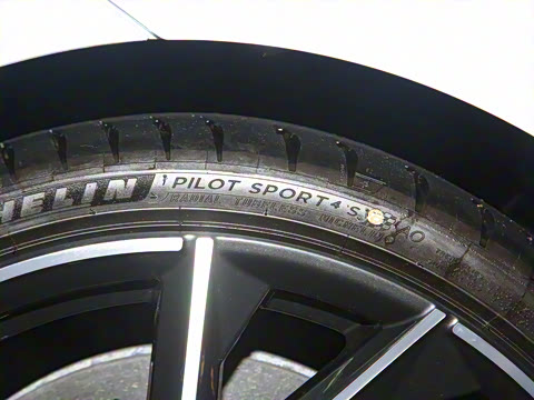 2022�� V10 Coupe performance